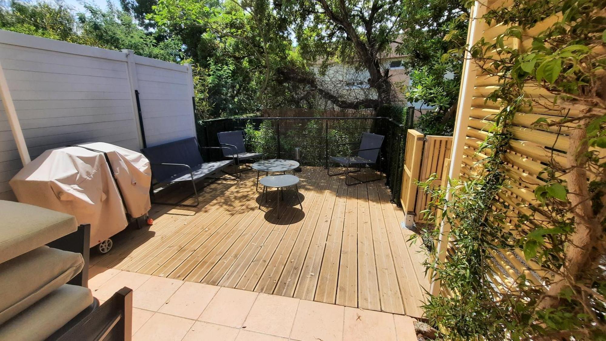 Studio Climatise Lantanas 4 Personnes Le Lavandou Kültér fotó